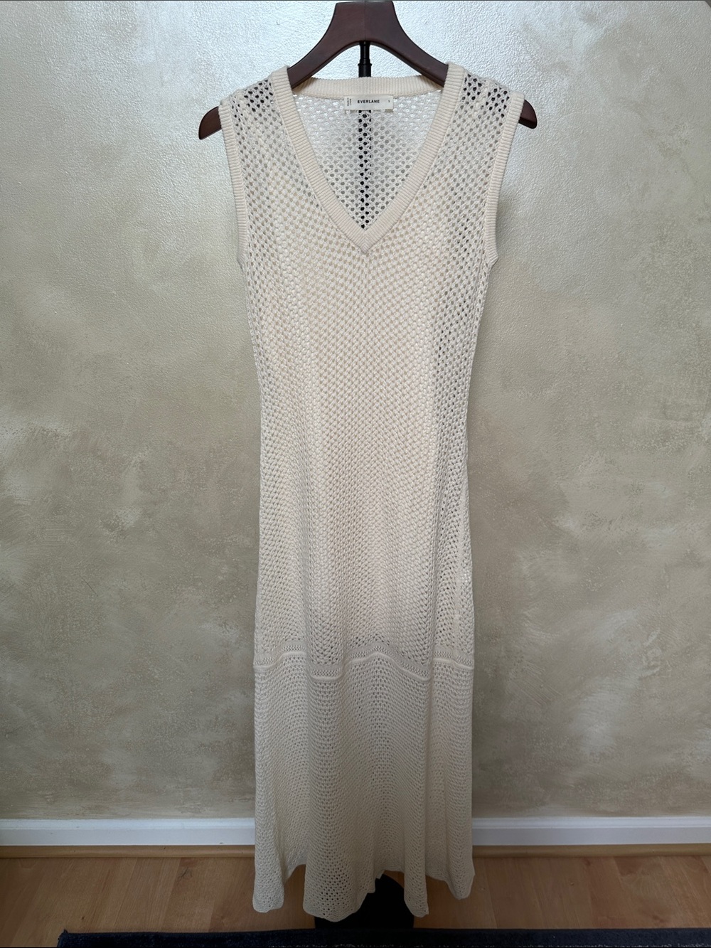 Everlane Lace Knit Maxi Sweater dress, in color bone, sz small